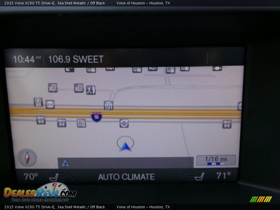 2015 Volvo XC60 T5 Drive-E Sea Shell Metallic / Off Black Photo #16