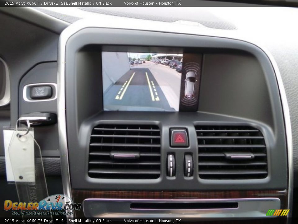 2015 Volvo XC60 T5 Drive-E Sea Shell Metallic / Off Black Photo #18