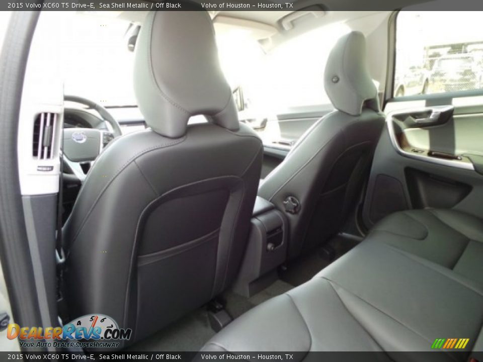 2015 Volvo XC60 T5 Drive-E Sea Shell Metallic / Off Black Photo #22