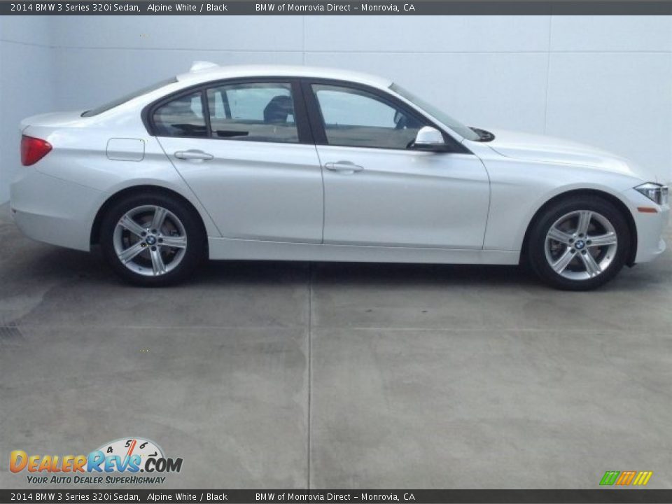 2014 BMW 3 Series 320i Sedan Alpine White / Black Photo #2