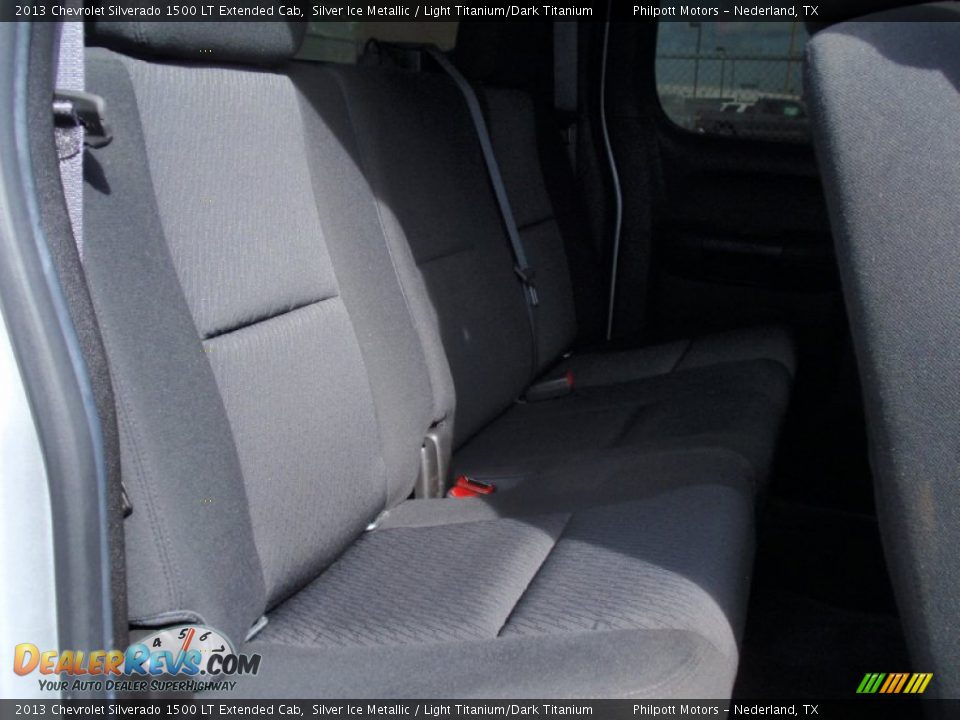 2013 Chevrolet Silverado 1500 LT Extended Cab Silver Ice Metallic / Light Titanium/Dark Titanium Photo #30