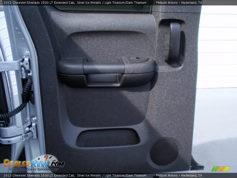 2013 Chevrolet Silverado 1500 LT Extended Cab Silver Ice Metallic / Light Titanium/Dark Titanium Photo #31