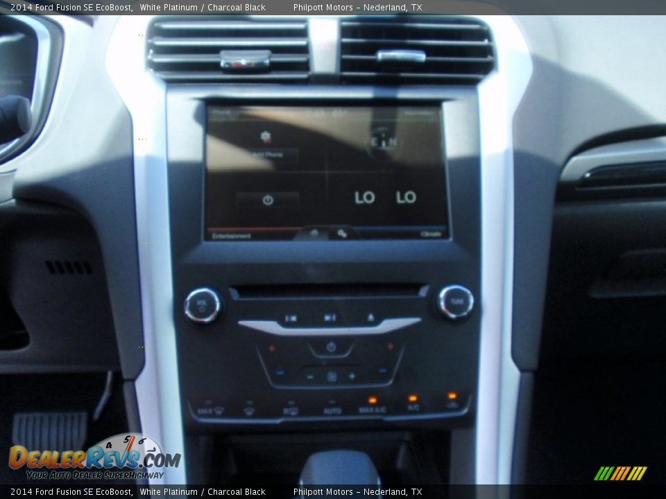 2014 Ford Fusion SE EcoBoost White Platinum / Charcoal Black Photo #30