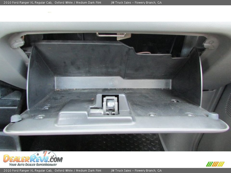 2010 Ford Ranger XL Regular Cab Oxford White / Medium Dark Flint Photo #25
