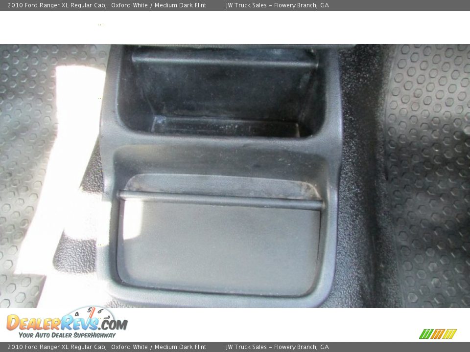 2010 Ford Ranger XL Regular Cab Oxford White / Medium Dark Flint Photo #30