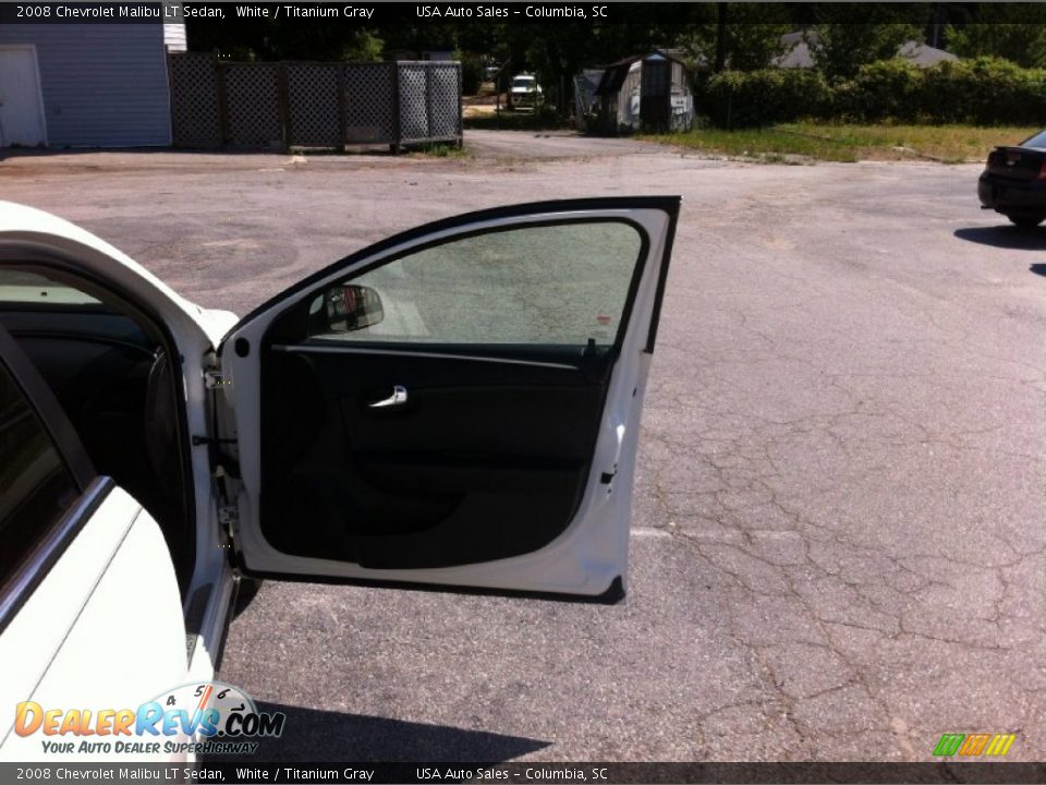 2008 Chevrolet Malibu LT Sedan White / Titanium Gray Photo #16