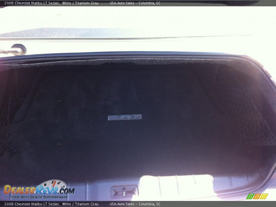 2008 Chevrolet Malibu LT Sedan White / Titanium Gray Photo #18