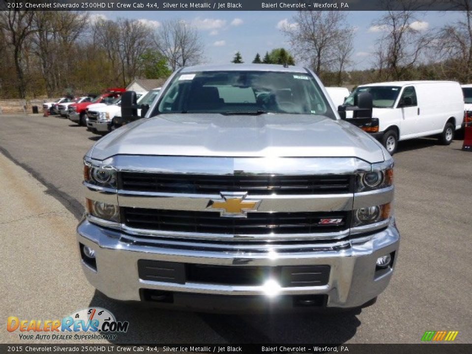 2015 Chevrolet Silverado 2500HD LT Crew Cab 4x4 Silver Ice Metallic / Jet Black Photo #3