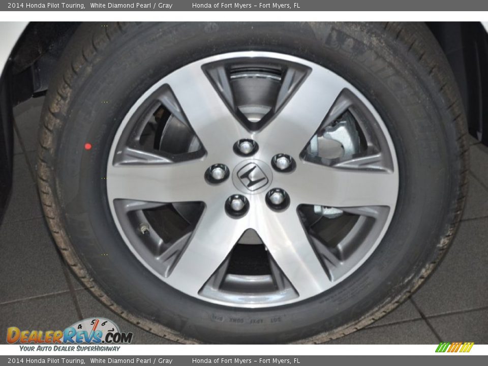 2014 Honda Pilot Touring White Diamond Pearl / Gray Photo #3