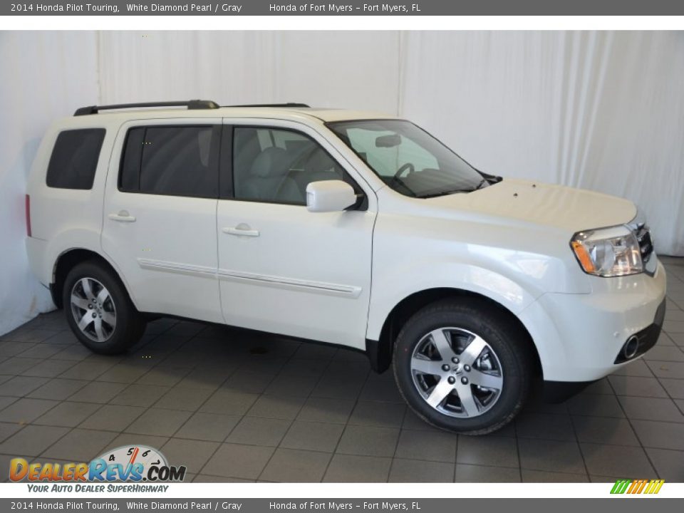 2014 Honda Pilot Touring White Diamond Pearl / Gray Photo #5
