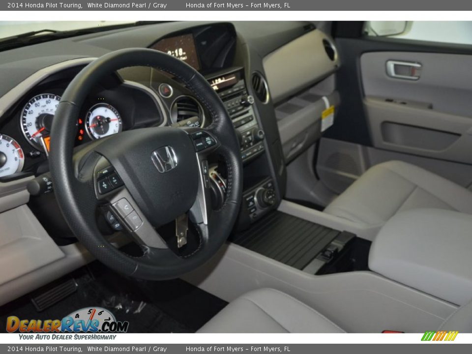 2014 Honda Pilot Touring White Diamond Pearl / Gray Photo #10