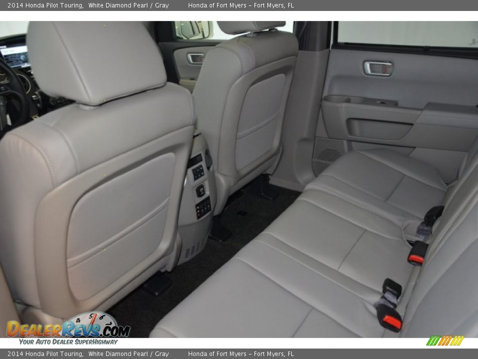 2014 Honda Pilot Touring White Diamond Pearl / Gray Photo #27