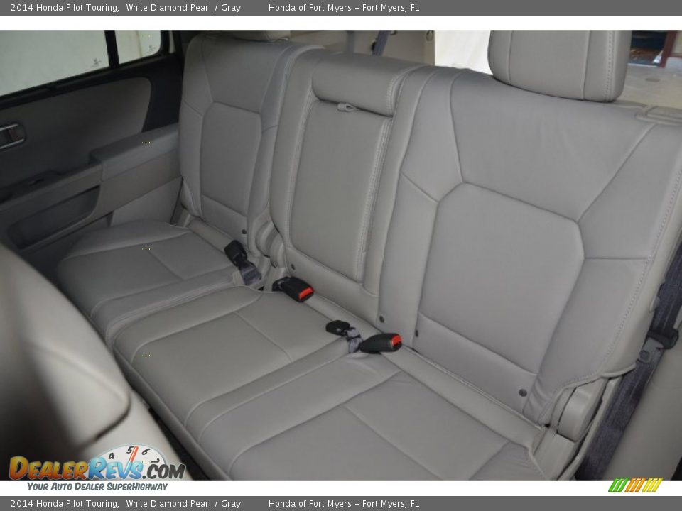 2014 Honda Pilot Touring White Diamond Pearl / Gray Photo #28