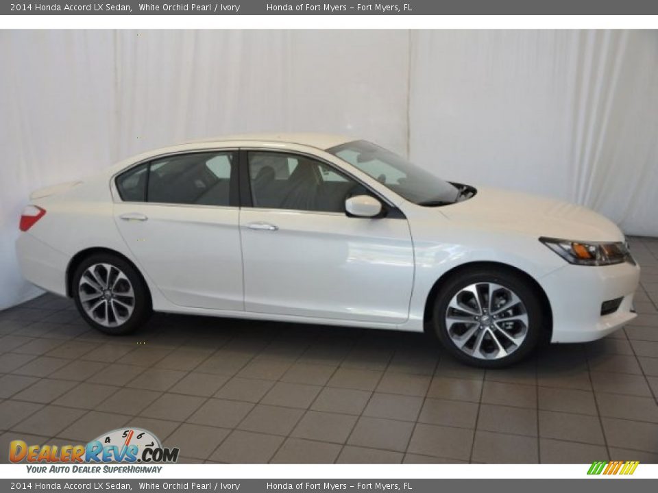 2014 Honda Accord LX Sedan White Orchid Pearl / Ivory Photo #7