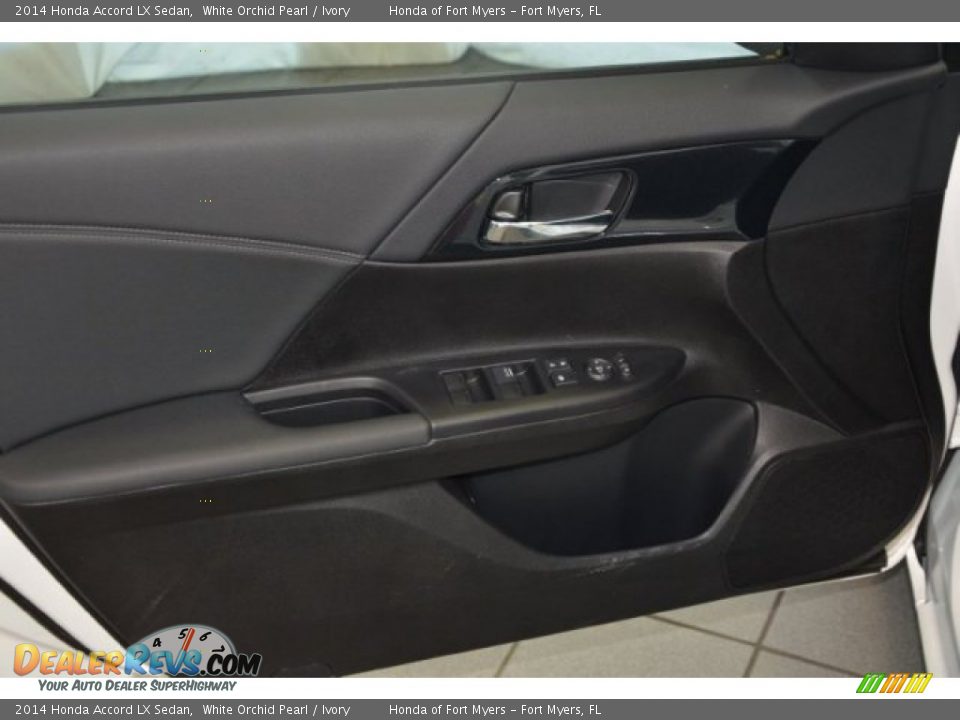 2014 Honda Accord LX Sedan White Orchid Pearl / Ivory Photo #8
