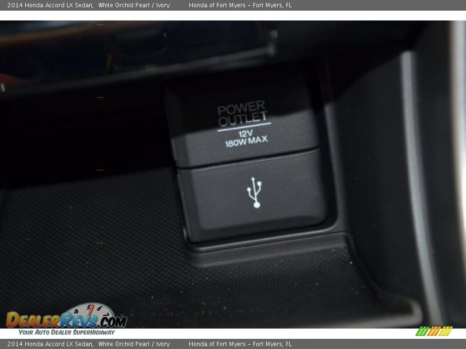 2014 Honda Accord LX Sedan White Orchid Pearl / Ivory Photo #19