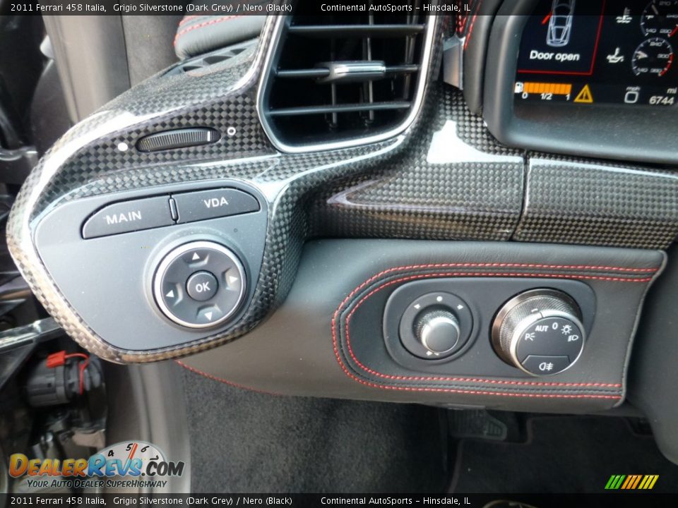 Controls of 2011 Ferrari 458 Italia Photo #20