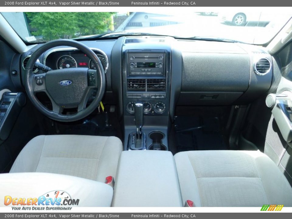 2008 Ford Explorer XLT 4x4 Vapor Silver Metallic / Black/Stone Photo #3