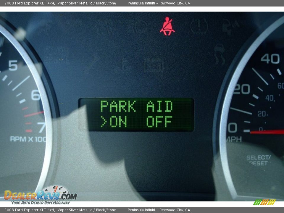 2008 Ford Explorer XLT 4x4 Vapor Silver Metallic / Black/Stone Photo #17