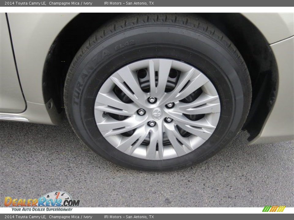 2014 Toyota Camry LE Champagne Mica / Ivory Photo #9