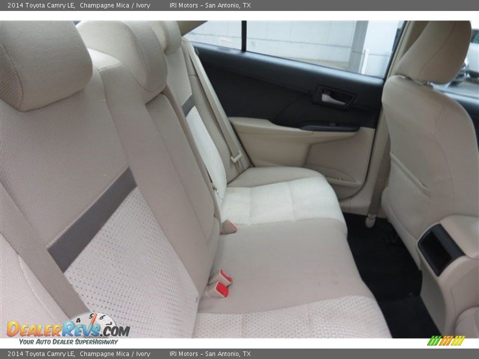 2014 Toyota Camry LE Champagne Mica / Ivory Photo #14