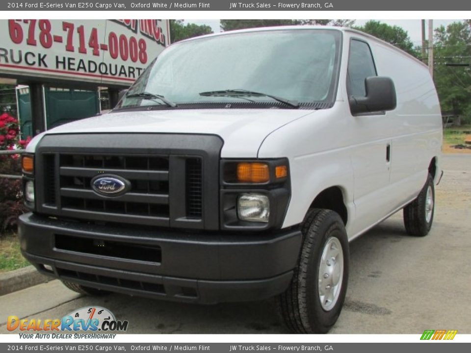 2014 Ford E-Series Van E250 Cargo Van Oxford White / Medium Flint Photo #1