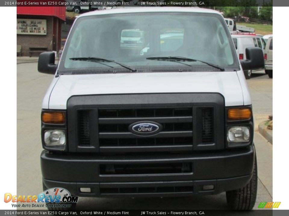 2014 Ford E-Series Van E250 Cargo Van Oxford White / Medium Flint Photo #12