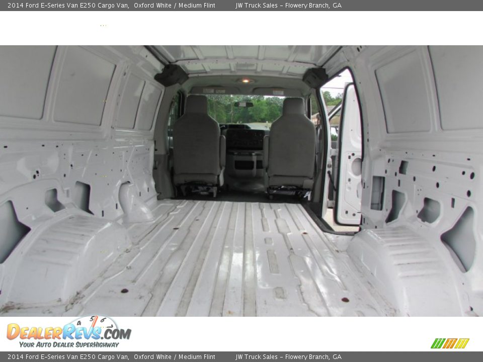2014 Ford E-Series Van E250 Cargo Van Oxford White / Medium Flint Photo #25