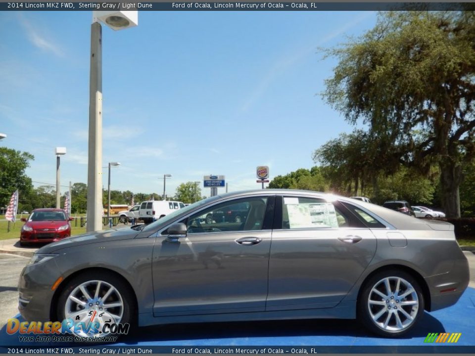 Sterling Gray 2014 Lincoln MKZ FWD Photo #2