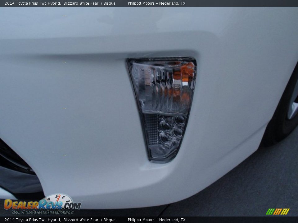 2014 Toyota Prius Two Hybrid Blizzard White Pearl / Bisque Photo #10