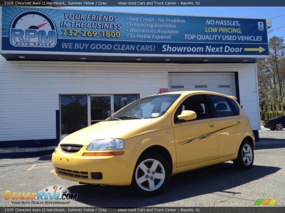 2005 Chevrolet Aveo LS Hatchback Summer Yellow / Gray Photo #1