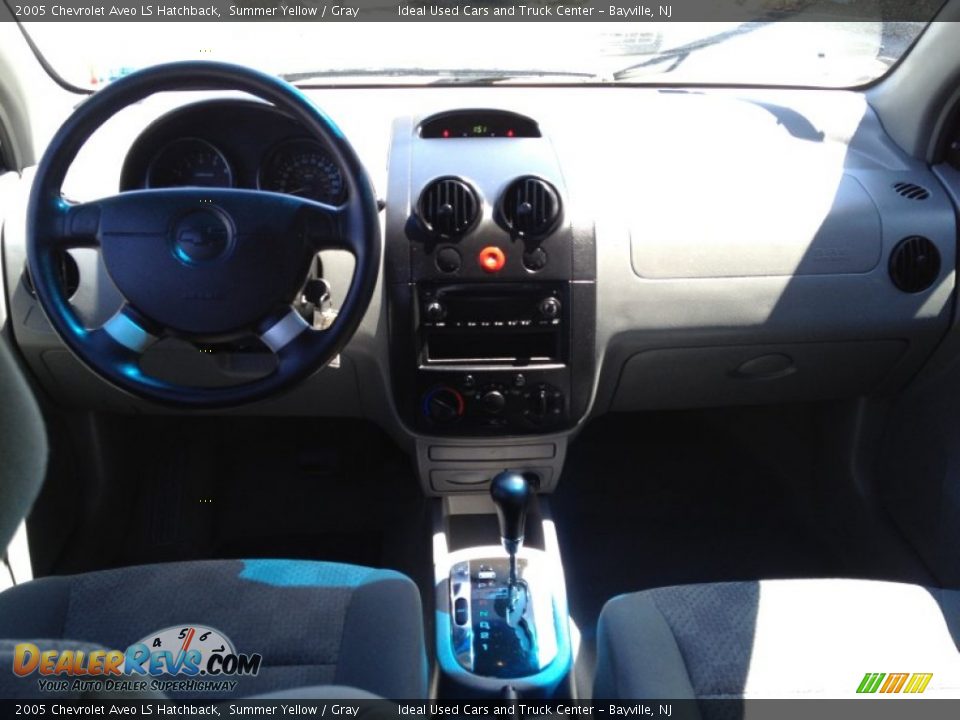 2005 Chevrolet Aveo LS Hatchback Summer Yellow / Gray Photo #21