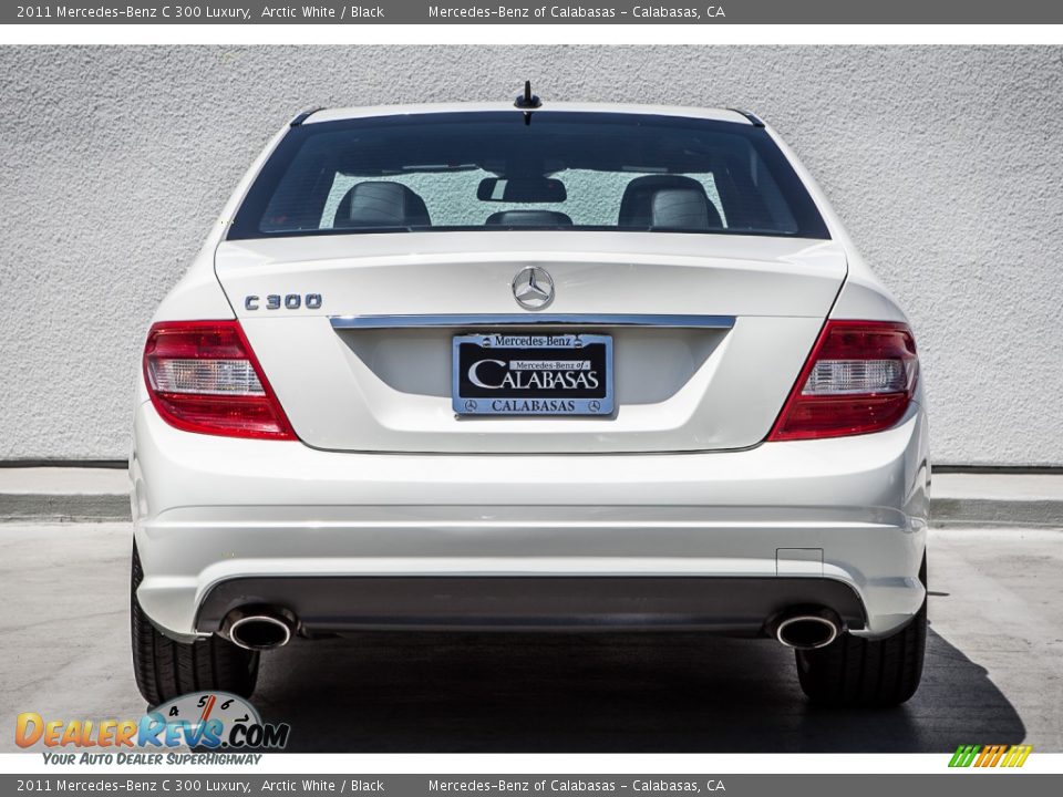 2011 Mercedes-Benz C 300 Luxury Arctic White / Black Photo #3