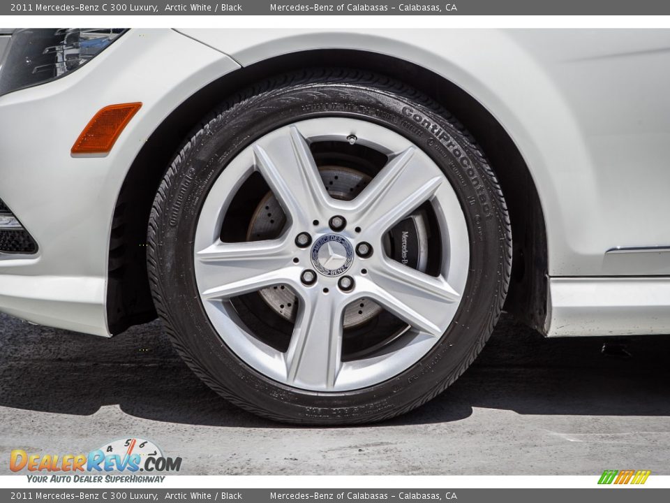 2011 Mercedes-Benz C 300 Luxury Arctic White / Black Photo #8