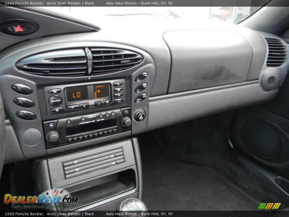 1999 Porsche Boxster Arctic Silver Metallic / Black Photo #18