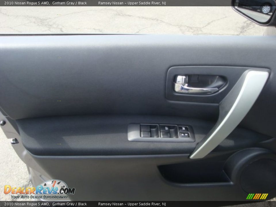 2010 Nissan Rogue S AWD Gotham Gray / Black Photo #11