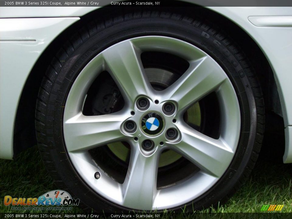 2005 BMW 3 Series 325i Coupe Alpine White / Grey Photo #23