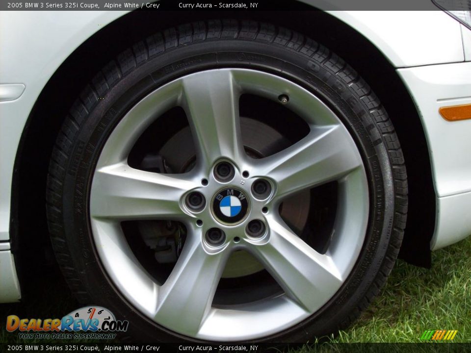 2005 BMW 3 Series 325i Coupe Alpine White / Grey Photo #24