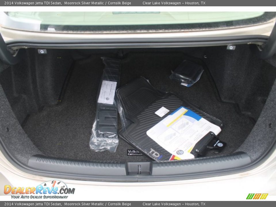 2014 Volkswagen Jetta TDI Sedan Moonrock Silver Metallic / Cornsilk Beige Photo #26