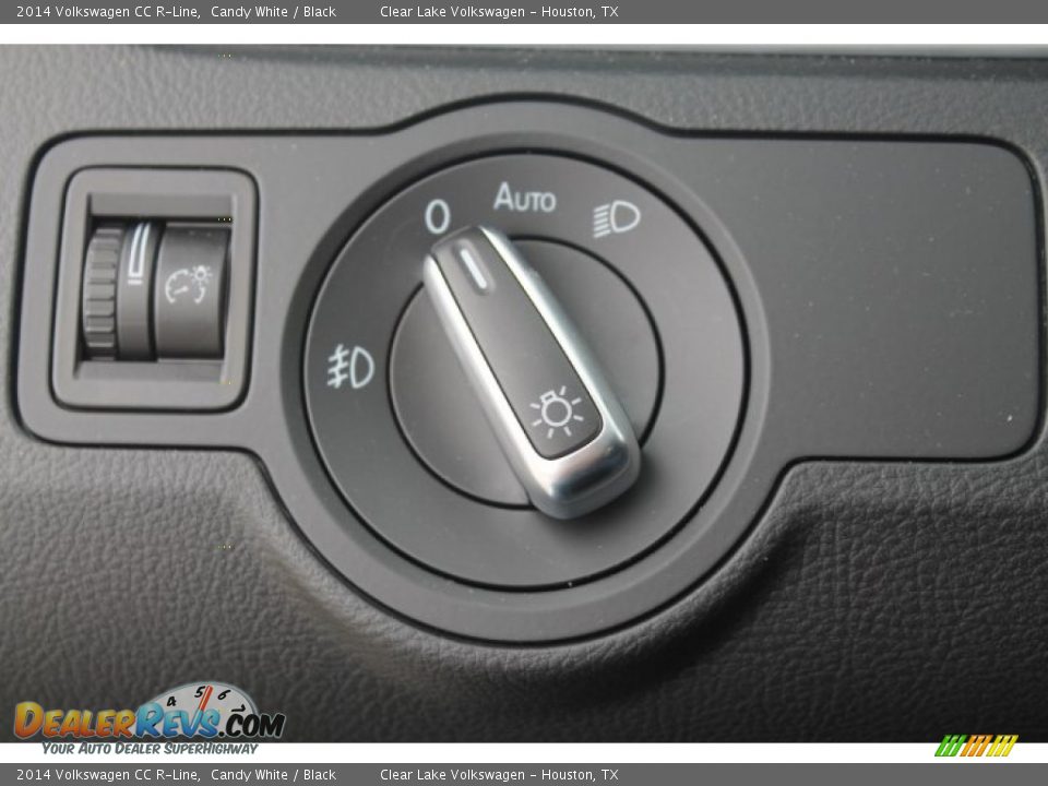 2014 Volkswagen CC R-Line Candy White / Black Photo #25
