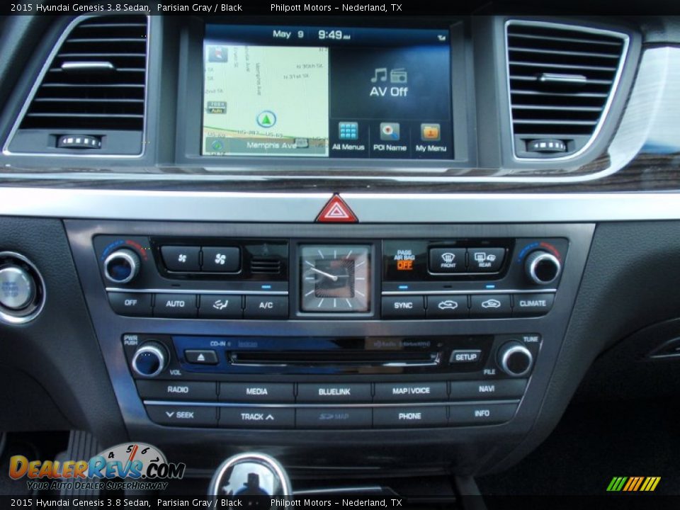 Controls of 2015 Hyundai Genesis 3.8 Sedan Photo #30