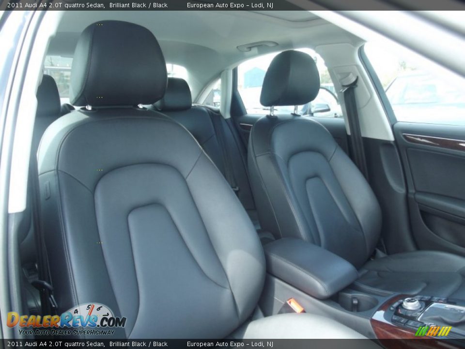 2011 Audi A4 2.0T quattro Sedan Brilliant Black / Black Photo #16