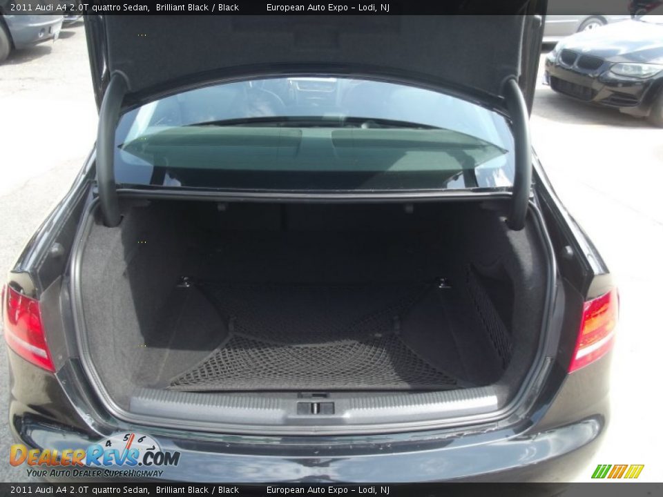 2011 Audi A4 2.0T quattro Sedan Brilliant Black / Black Photo #17
