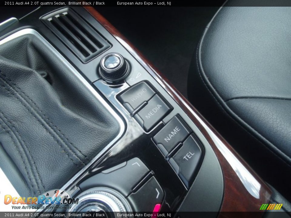 2011 Audi A4 2.0T quattro Sedan Brilliant Black / Black Photo #36