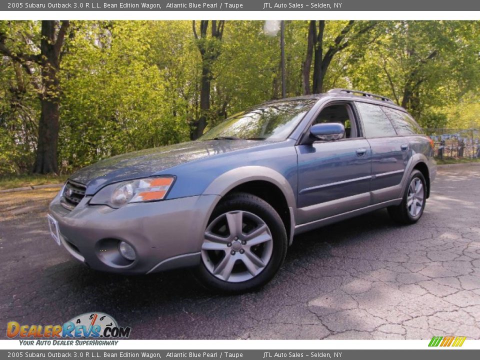 Front 3/4 View of 2005 Subaru Outback 3.0 R L.L. Bean Edition Wagon Photo #1