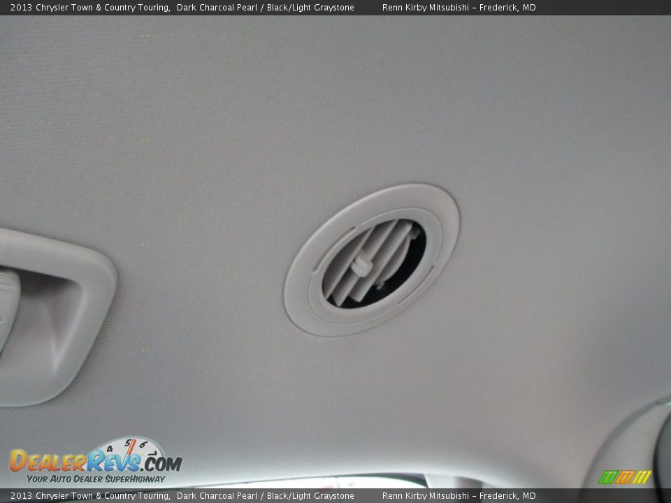 2013 Chrysler Town & Country Touring Dark Charcoal Pearl / Black/Light Graystone Photo #18