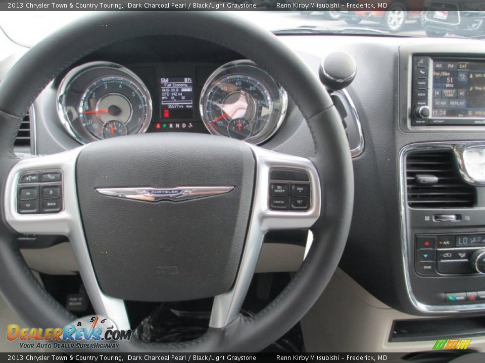 2013 Chrysler Town & Country Touring Dark Charcoal Pearl / Black/Light Graystone Photo #20