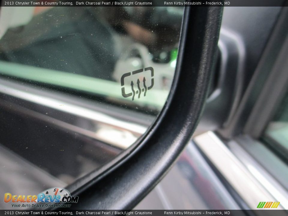 2013 Chrysler Town & Country Touring Dark Charcoal Pearl / Black/Light Graystone Photo #21