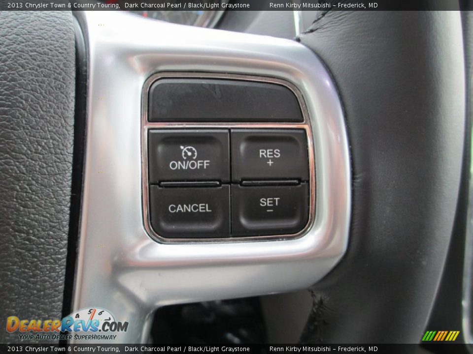 2013 Chrysler Town & Country Touring Dark Charcoal Pearl / Black/Light Graystone Photo #34