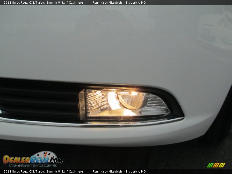2011 Buick Regal CXL Turbo Summit White / Cashmere Photo #36